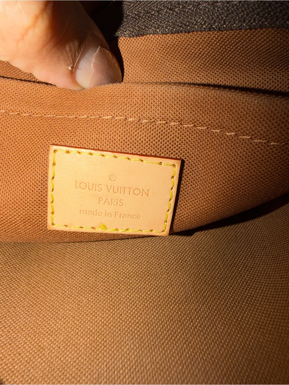 Louis Vuitton Brown Monogram Multi-Pouch Crossbody with Coin Pouch - Picture 8 of 16